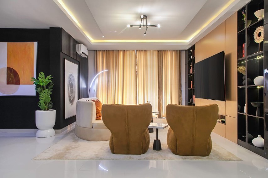 Gallery/4b21122b-9ebb-41c2-83dc-d0a898959eef_NEW_LISTING_Luxury_3Bedroom_in_Oniru_Estate_V_I_Facilities_Spacious (5).jpg